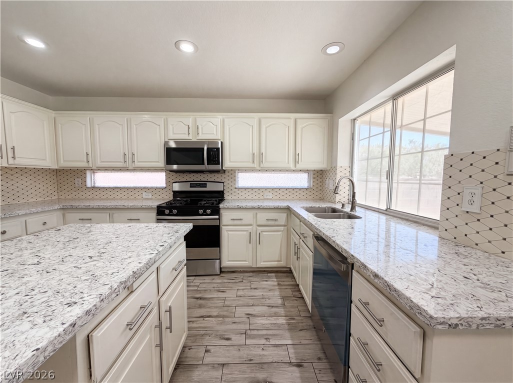 6335 Pavestone Las Vegas NV 89142