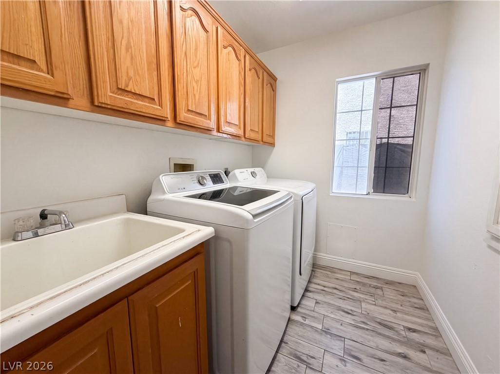 6335 Pavestone Las Vegas NV 89142