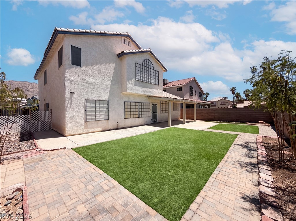 6335 Pavestone Las Vegas NV 89142