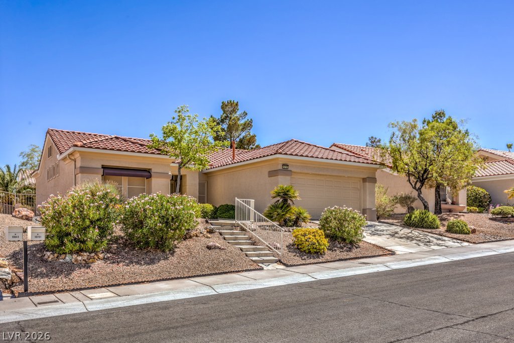 10701 Sky Meadows Avenue Las Vegas NV 89134