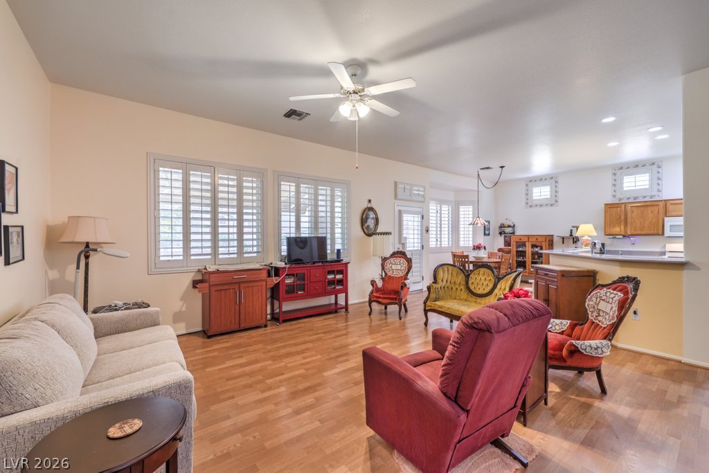 10701 Sky Meadows Avenue Las Vegas NV 89134