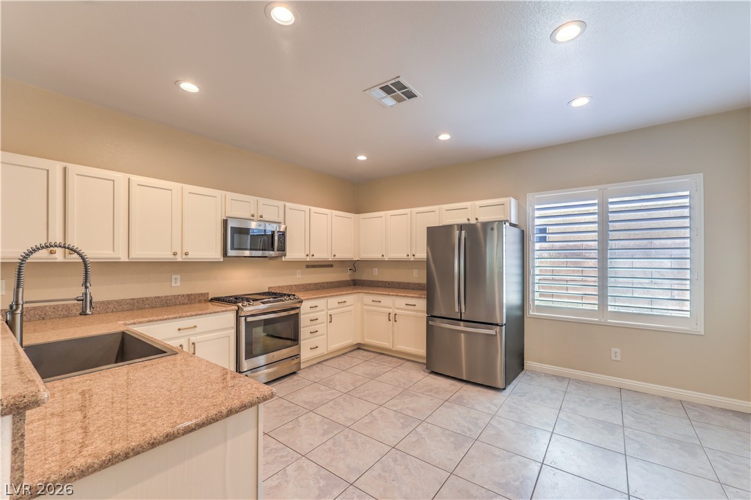 7148 Crescentville Avenue Las Vegas NV 89131