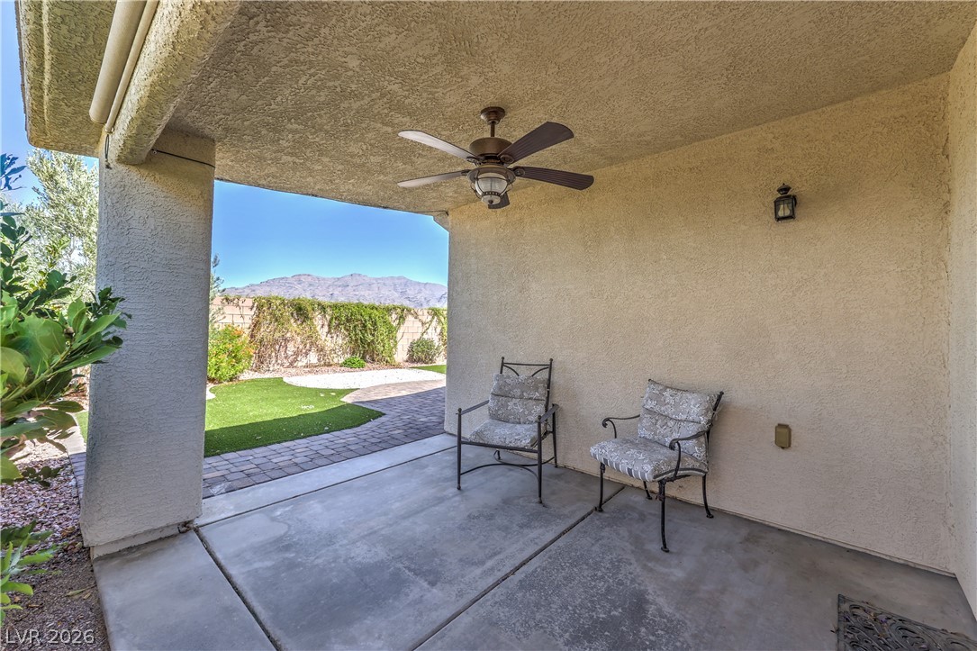 7148 Crescentville Avenue Las Vegas NV 89131