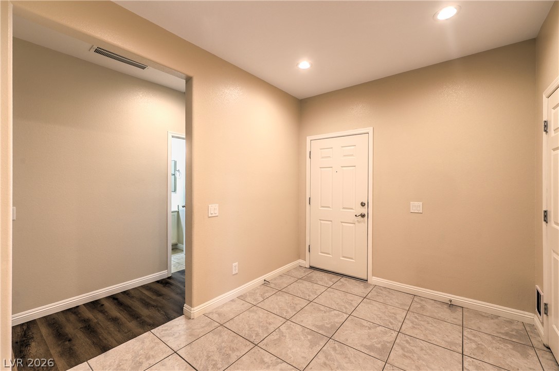 7148 Crescentville Avenue Las Vegas NV 89131