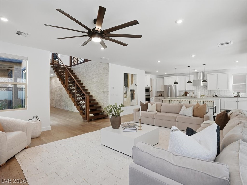 9725 Starlight Ridge Avenue Las Vegas NV 89148