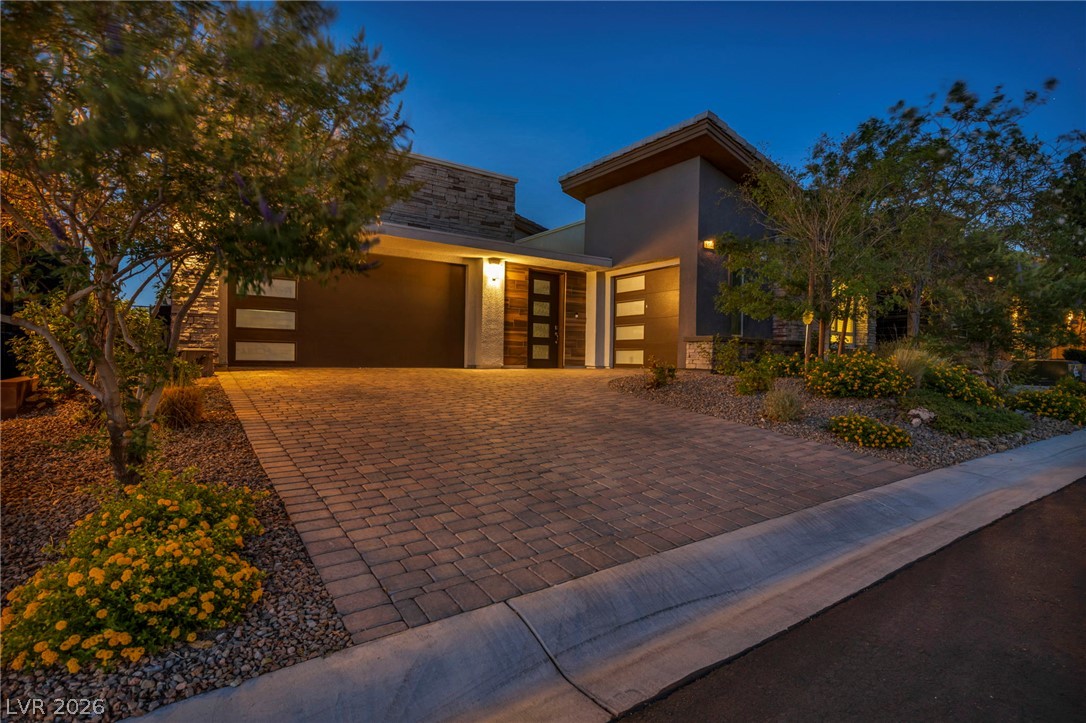 6184 Willow Rock Street Las Vegas NV 89135