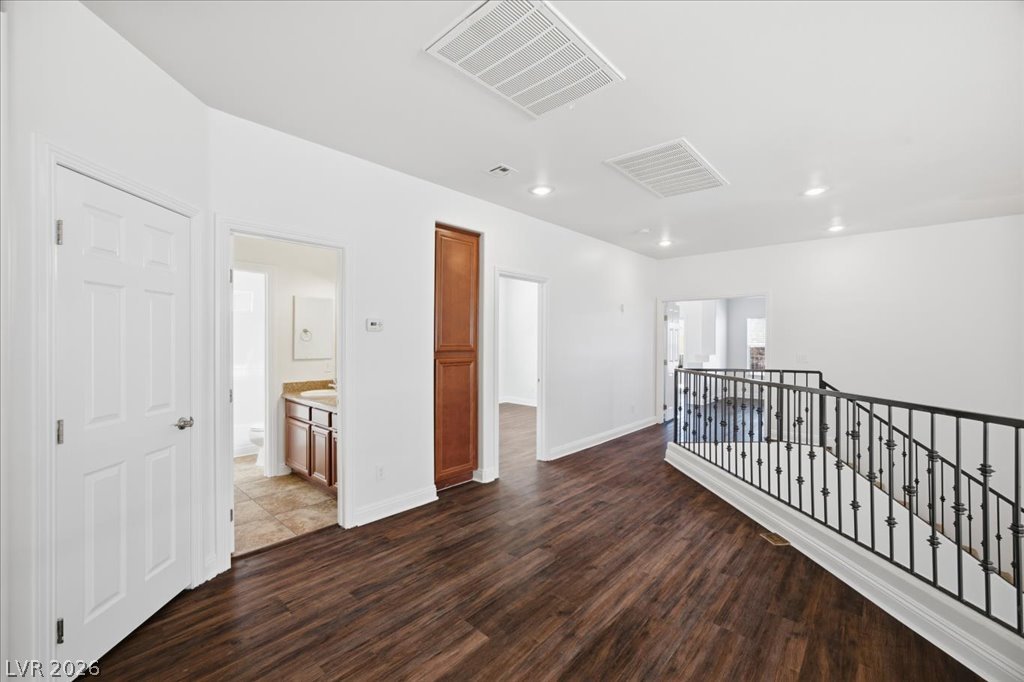 2884 Gables Vale Court Las Vegas NV 89121