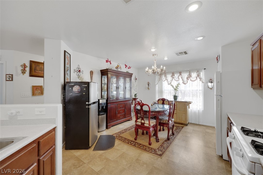 4124 Greenbridge Street North Las Vegas NV 89032