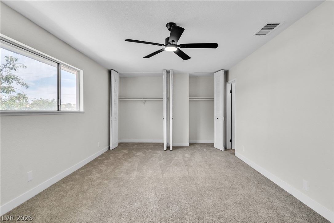 163 Greenbriar Townhouse Way Las Vegas NV 89121