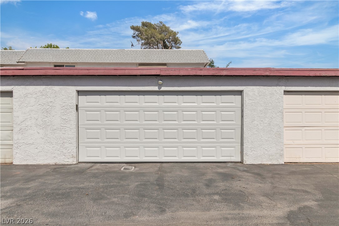 163 Greenbriar Townhouse Way Las Vegas NV 89121