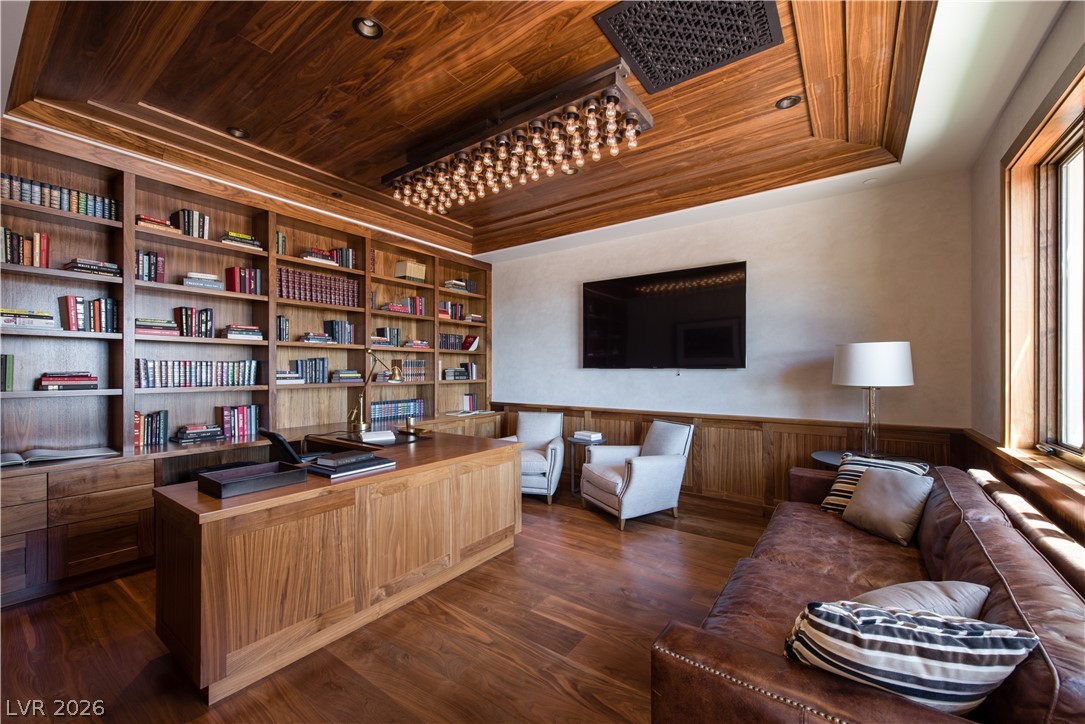 5 Promontory Pointe Lane Las Vegas NV 89135