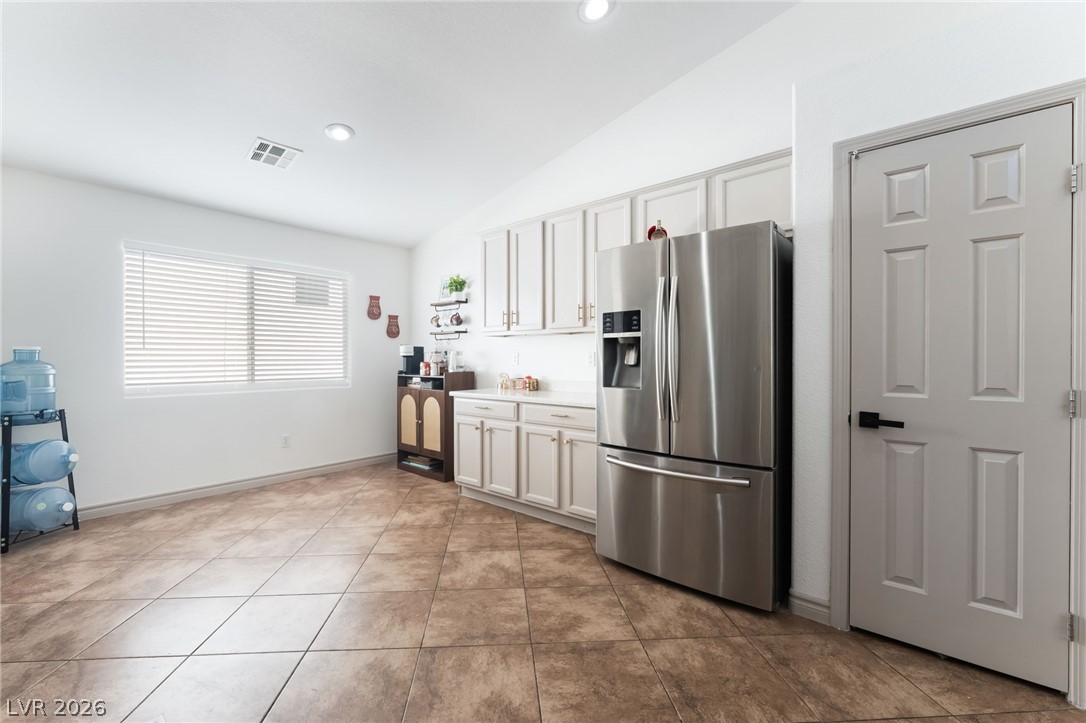 3729 Shimmering Creek Avenue North Las Vegas NV 89031