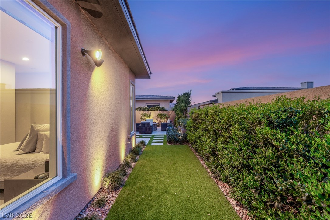 6652 Titanium Crest Street Las Vegas NV 89148