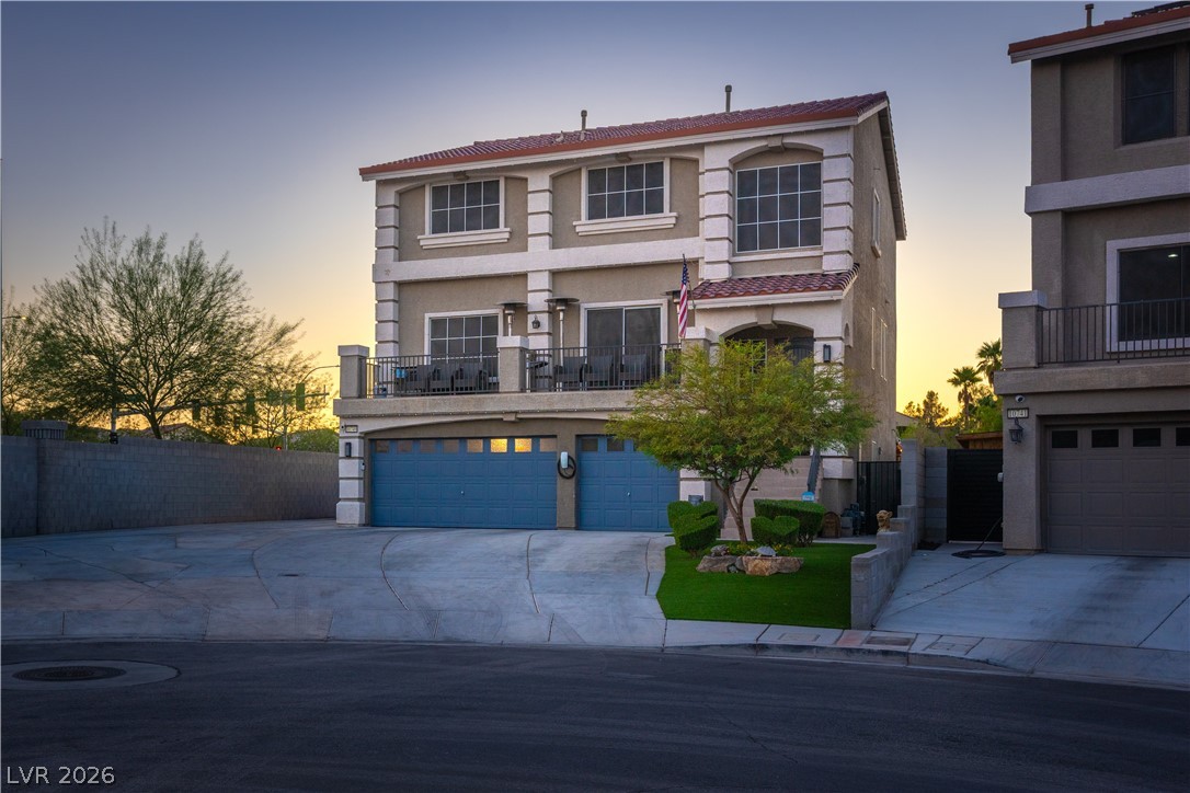 10749 Aphrodite Street Las Vegas NV 89183