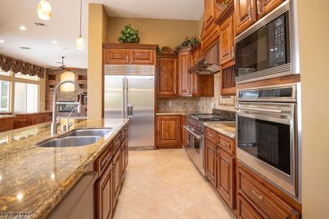 16 Belfair Court Henderson NV 89052