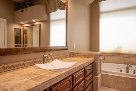 16 Belfair Court Henderson NV 89052