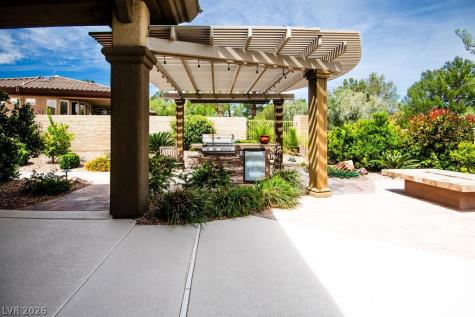 16 Belfair Court Henderson NV 89052
