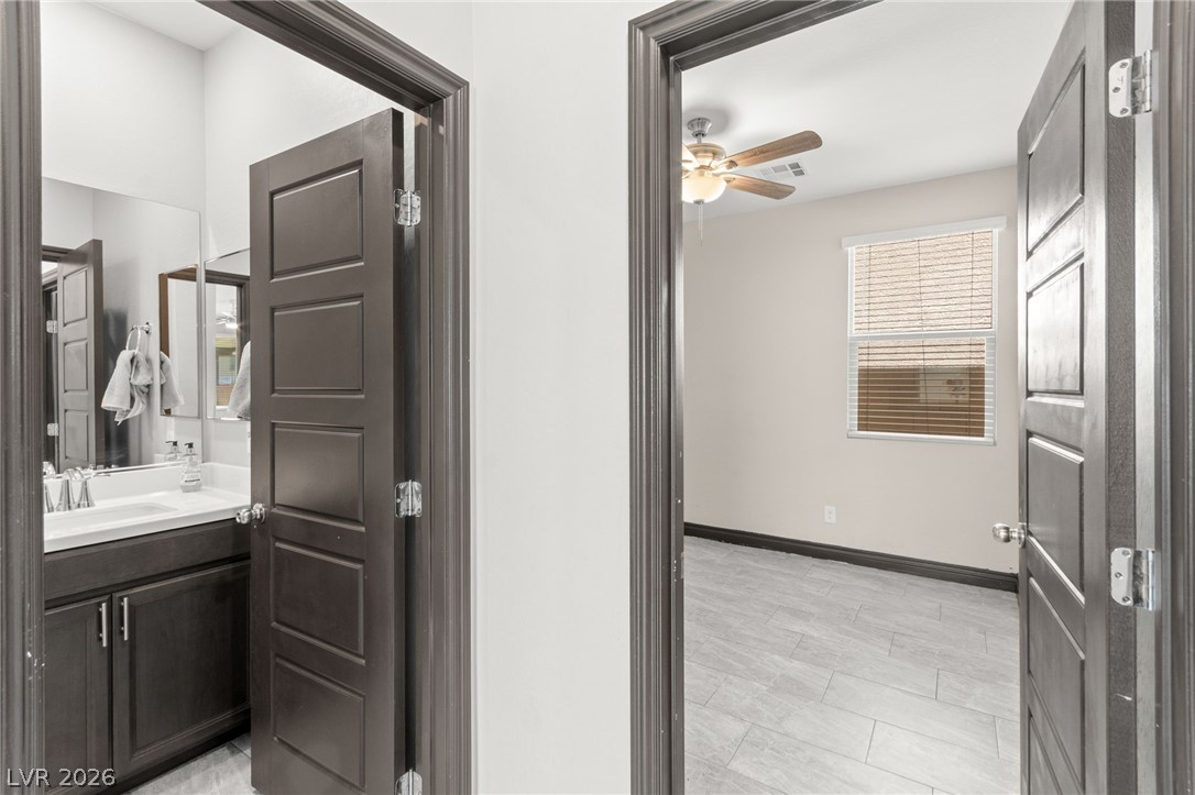 983 Cliff Castle Avenue North Las Vegas NV 89081