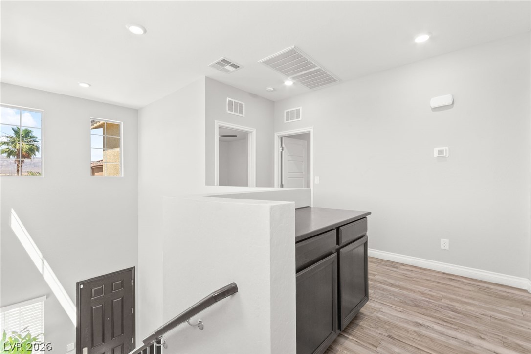 983 Cliff Castle Avenue North Las Vegas NV 89081