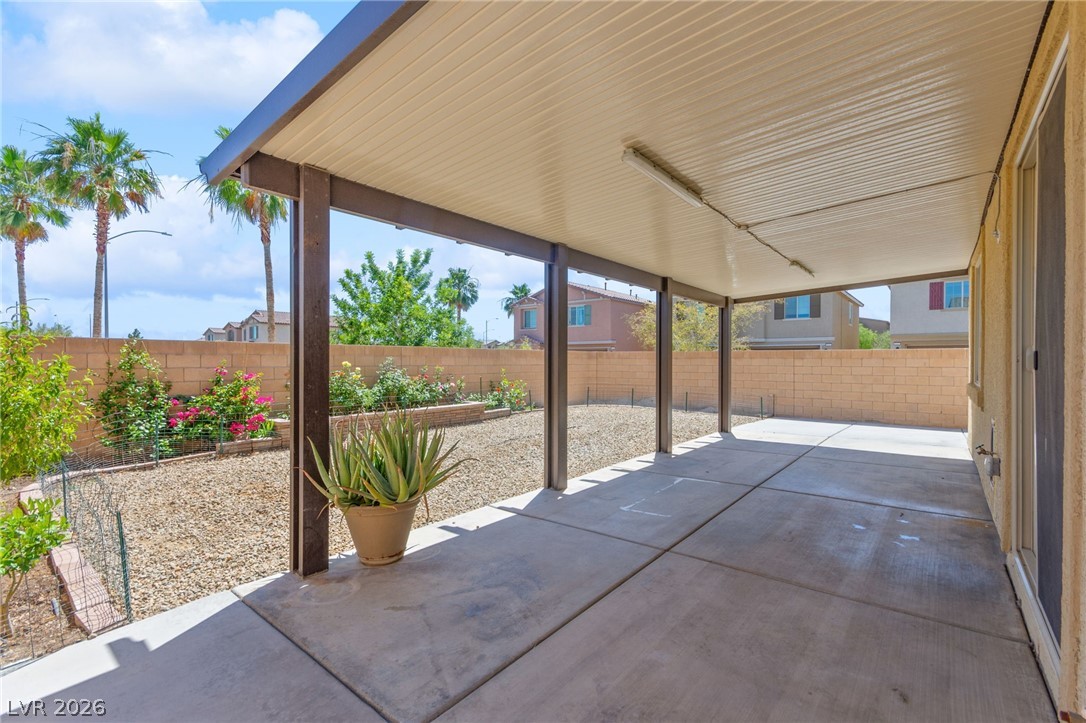 983 Cliff Castle Avenue North Las Vegas NV 89081