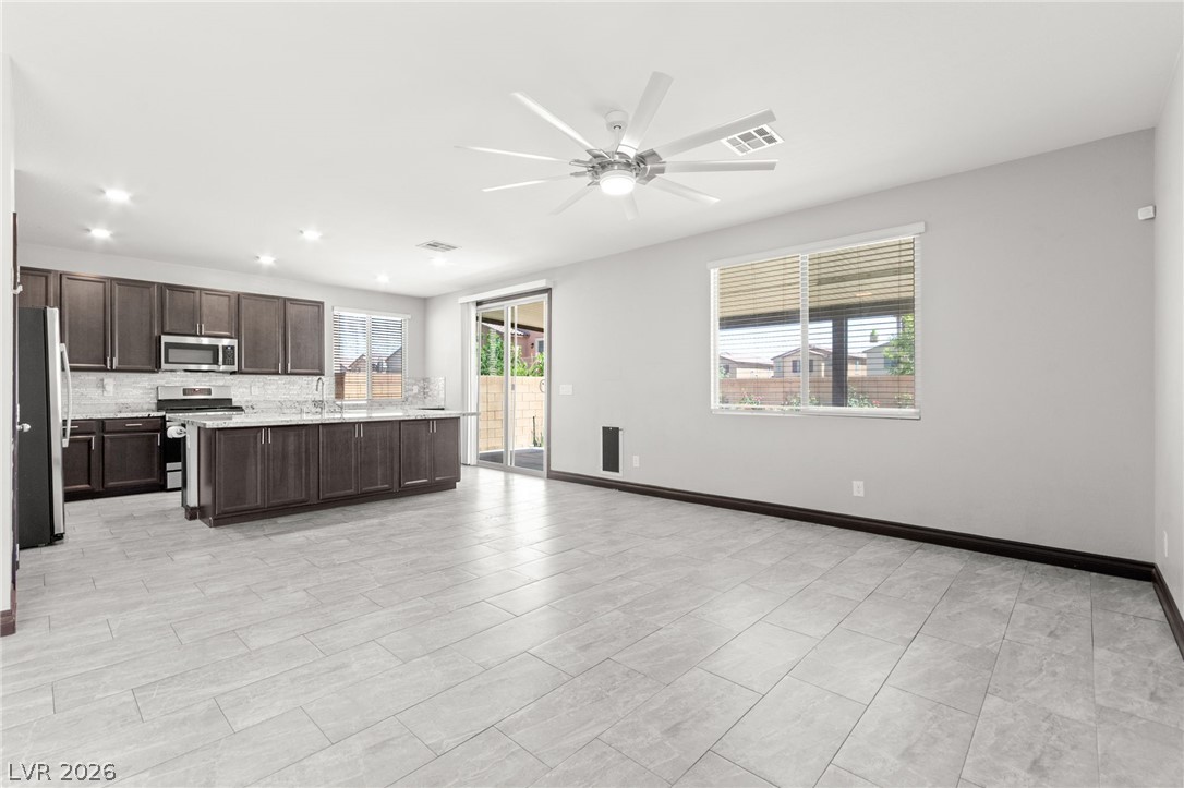 983 Cliff Castle Avenue North Las Vegas NV 89081