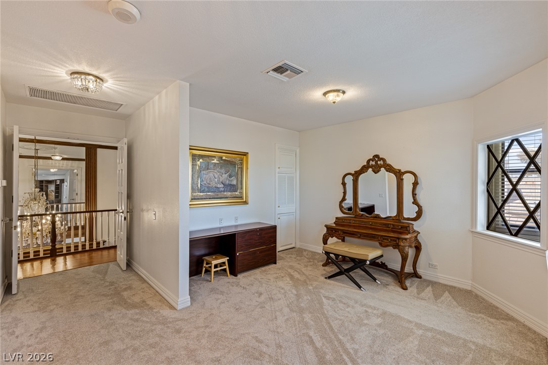 221 Dalmatian Lane Las Vegas NV 89107