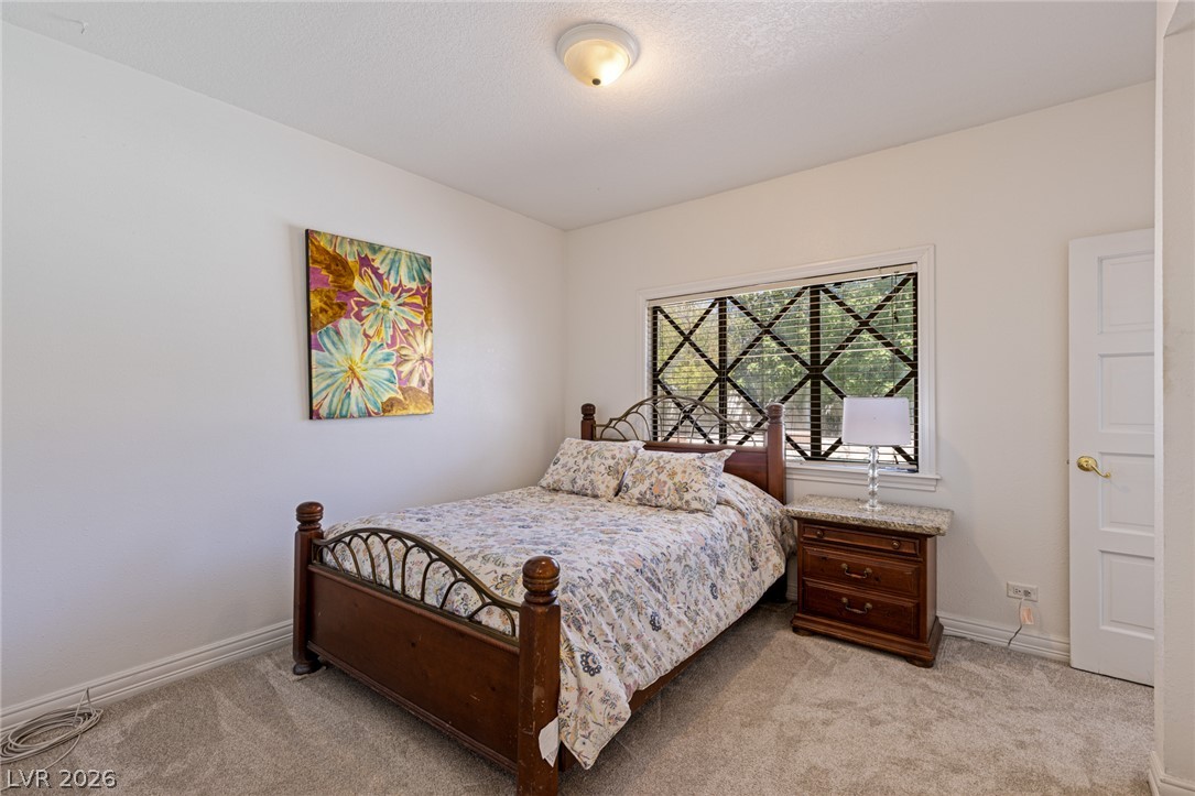 221 Dalmatian Lane Las Vegas NV 89107