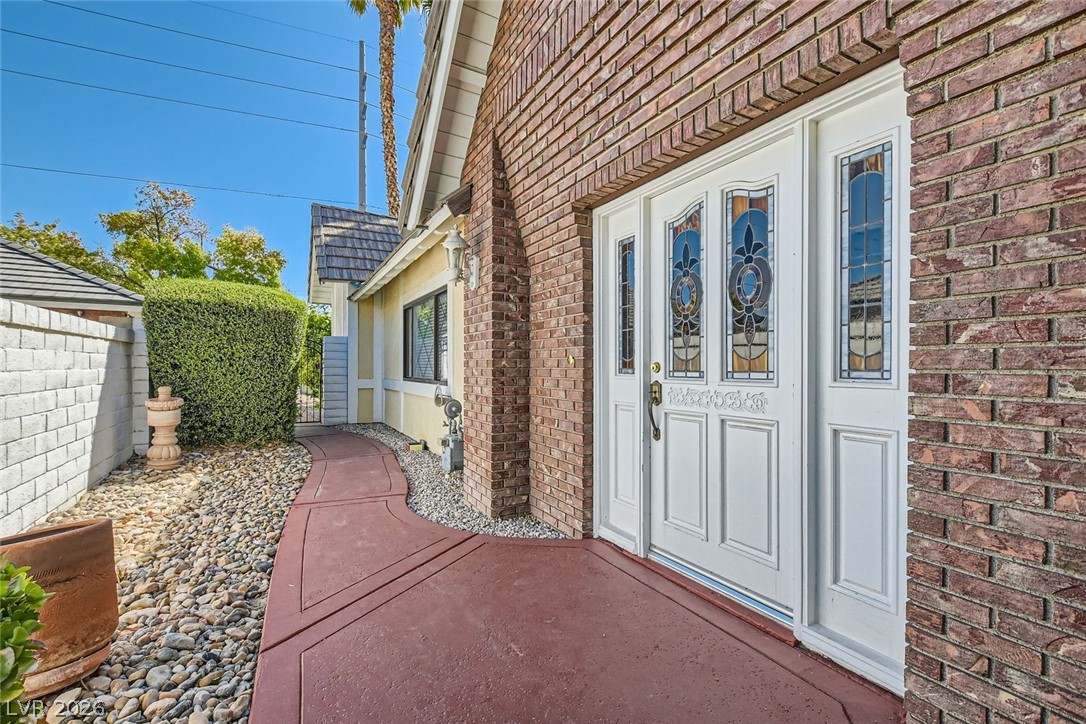 221 Dalmatian Lane Las Vegas NV 89107