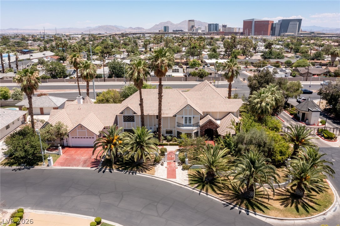 221 Dalmatian Lane Las Vegas NV 89107