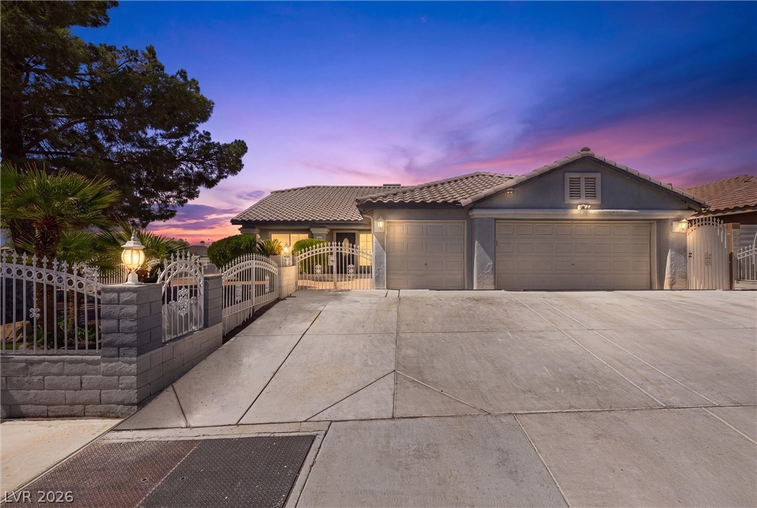 1691 Tangerine Rose Drive Las Vegas NV 89142