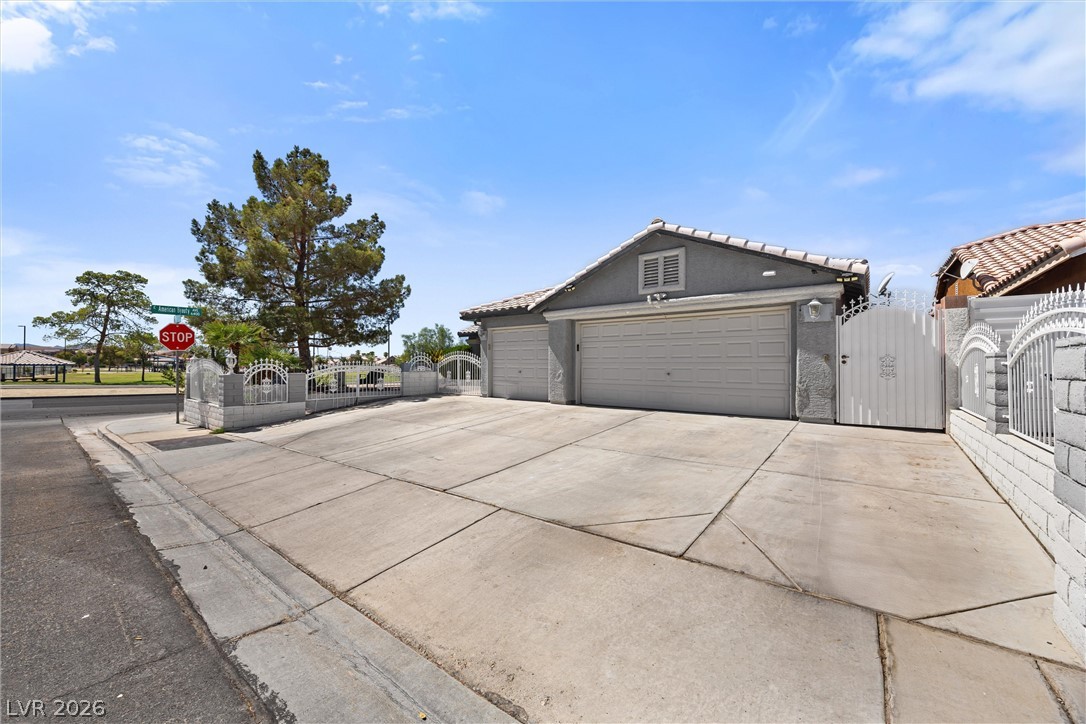 1691 Tangerine Rose Drive Las Vegas NV 89142