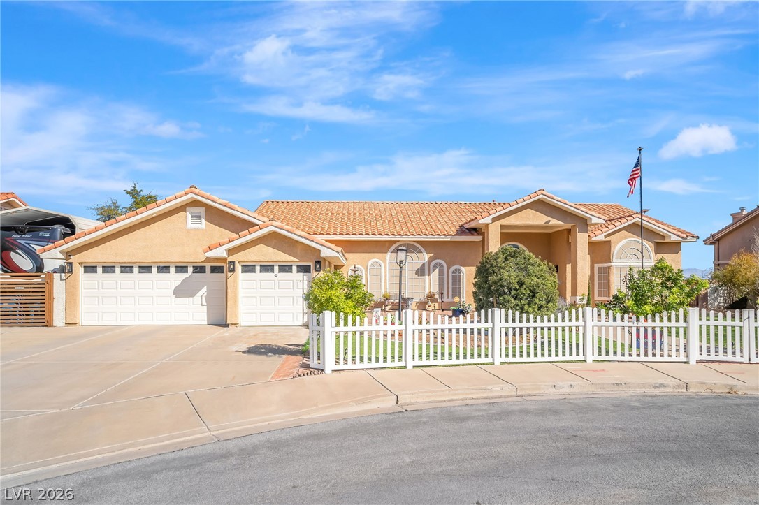 396 East Country Club Drive Henderson NV 89015