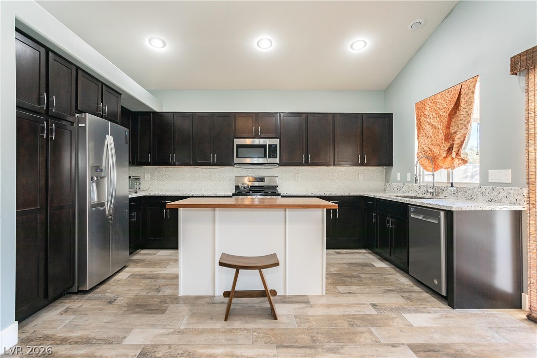 2421 Sunrise Springs Court North Las Vegas NV 89031