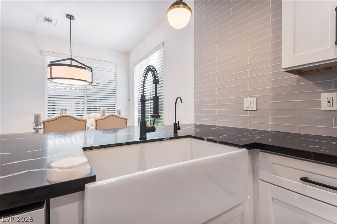 1920 Summer Palm Place 103 Las Vegas NV 89134