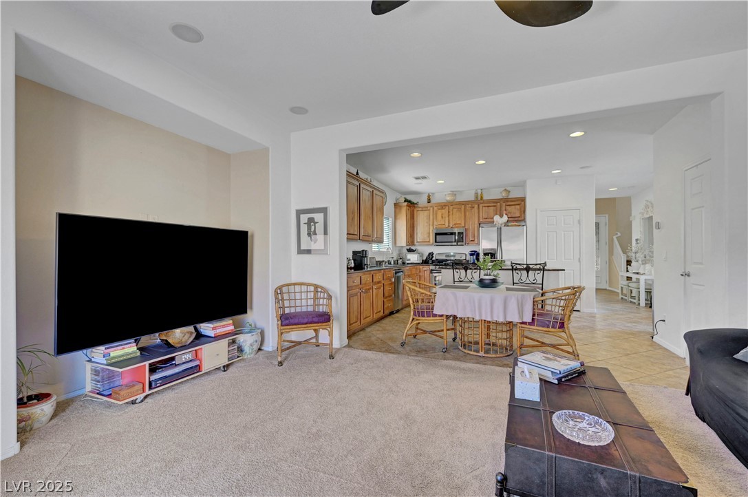 7384 Emerald Glow Street Las Vegas NV 89123