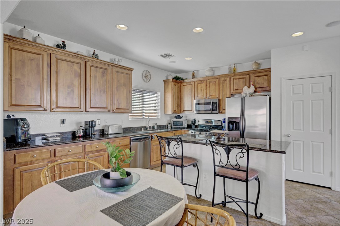 7384 Emerald Glow Street Las Vegas NV 89123