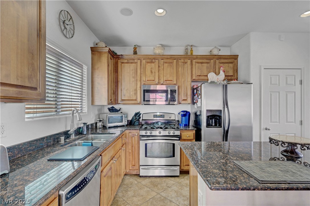 7384 Emerald Glow Street Las Vegas NV 89123