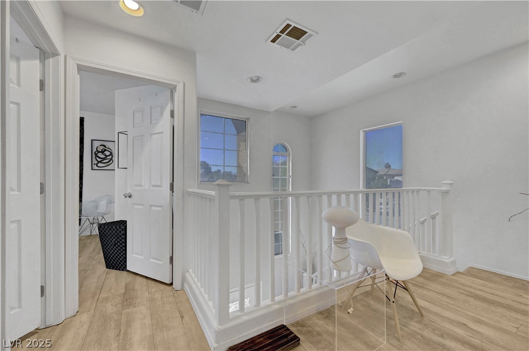 7384 Emerald Glow Street Las Vegas NV 89123
