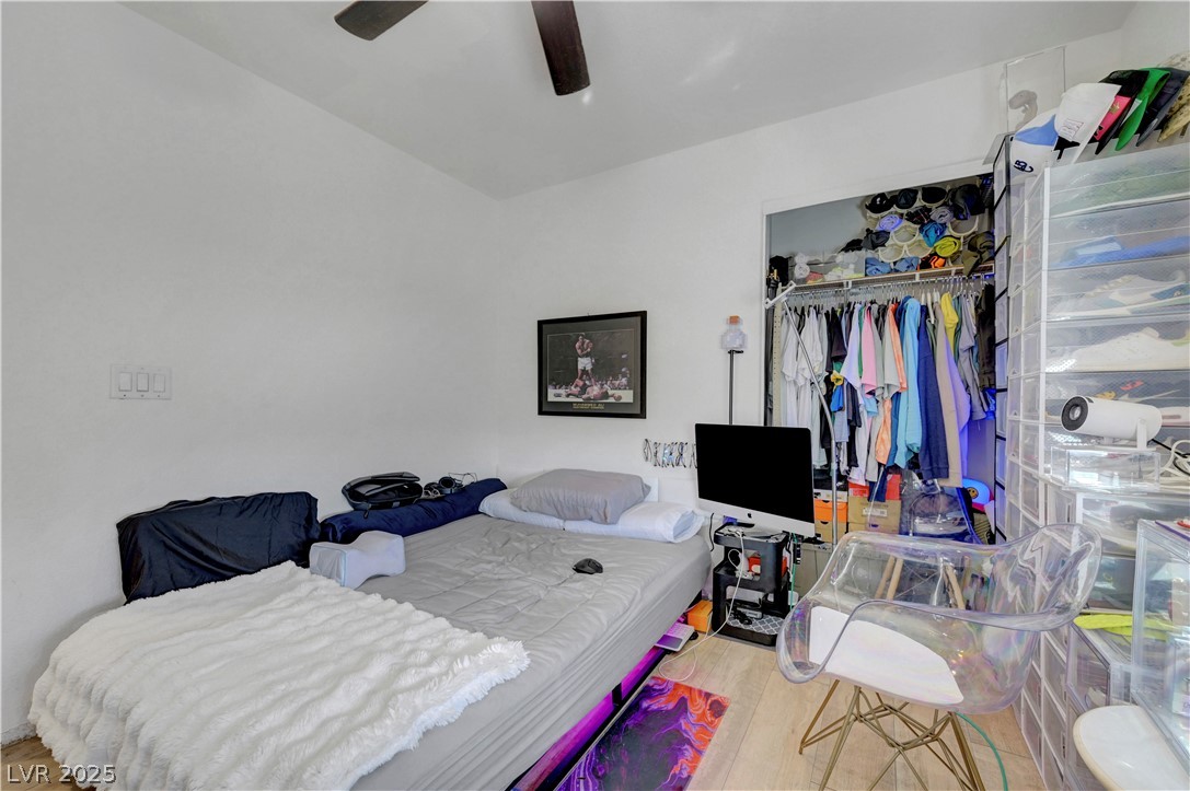 7384 Emerald Glow Street Las Vegas NV 89123