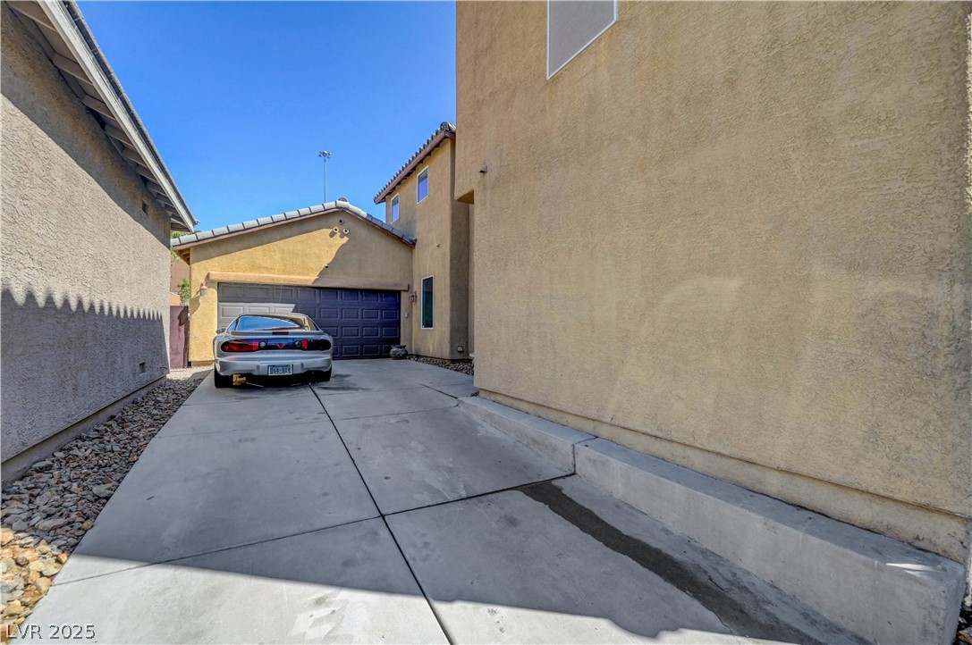 7384 Emerald Glow Street Las Vegas NV 89123