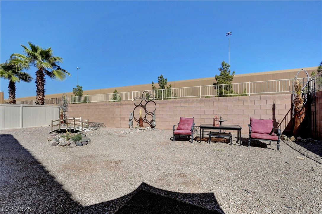 7384 Emerald Glow Street Las Vegas NV 89123