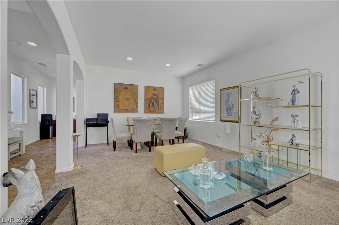 7384 Emerald Glow Street Las Vegas NV 89123