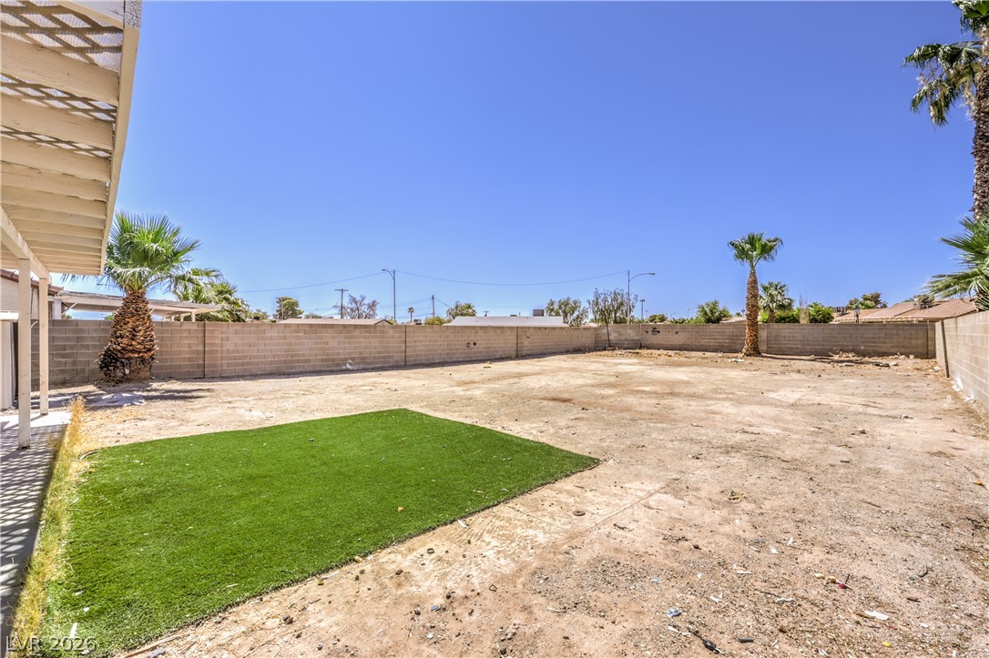 2119 Logsdon Drive North Las Vegas NV 89032