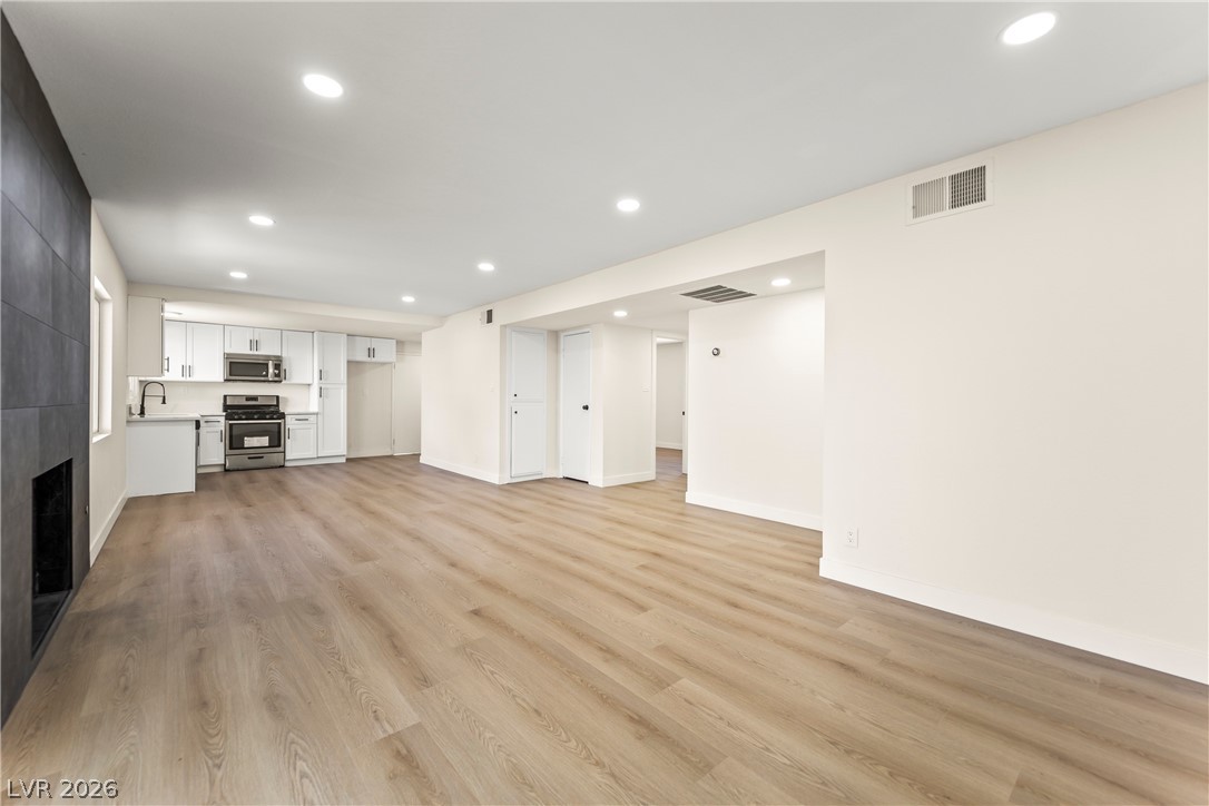4417 Stacey Avenue Las Vegas NV 89108
