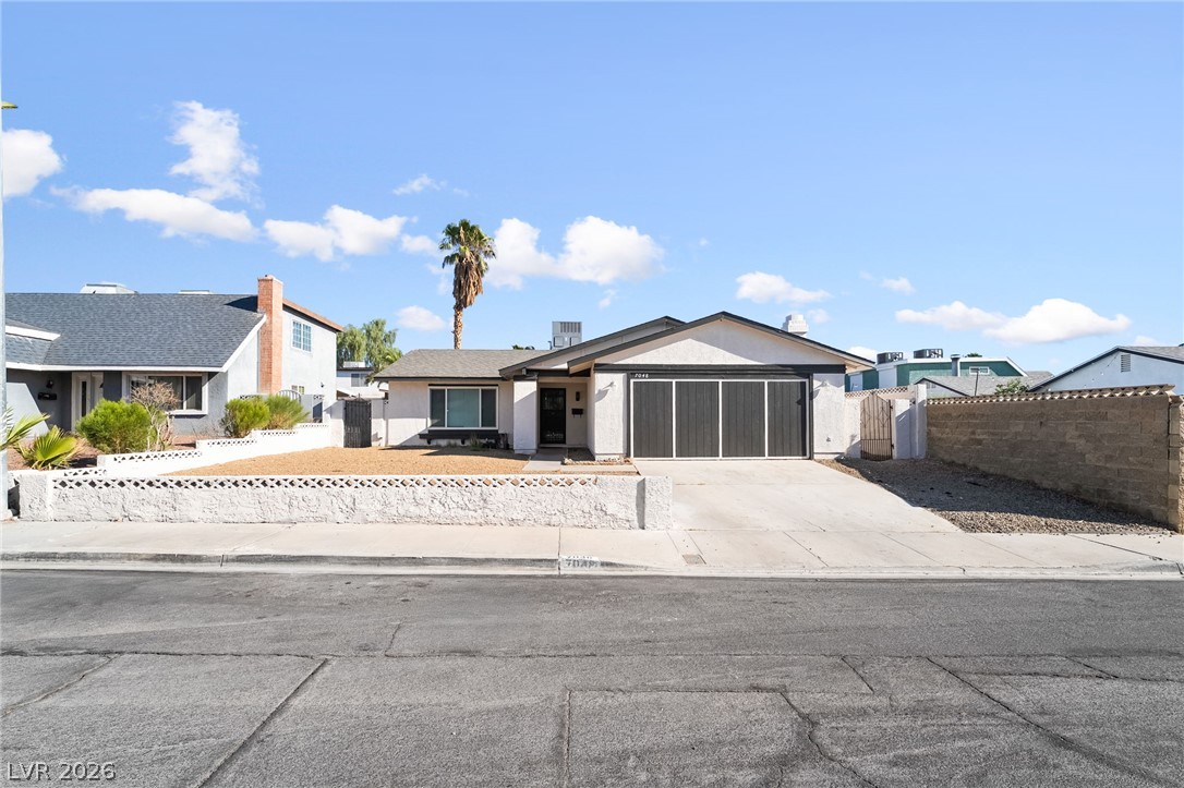7048 Grasswood Drive Las Vegas NV 89147