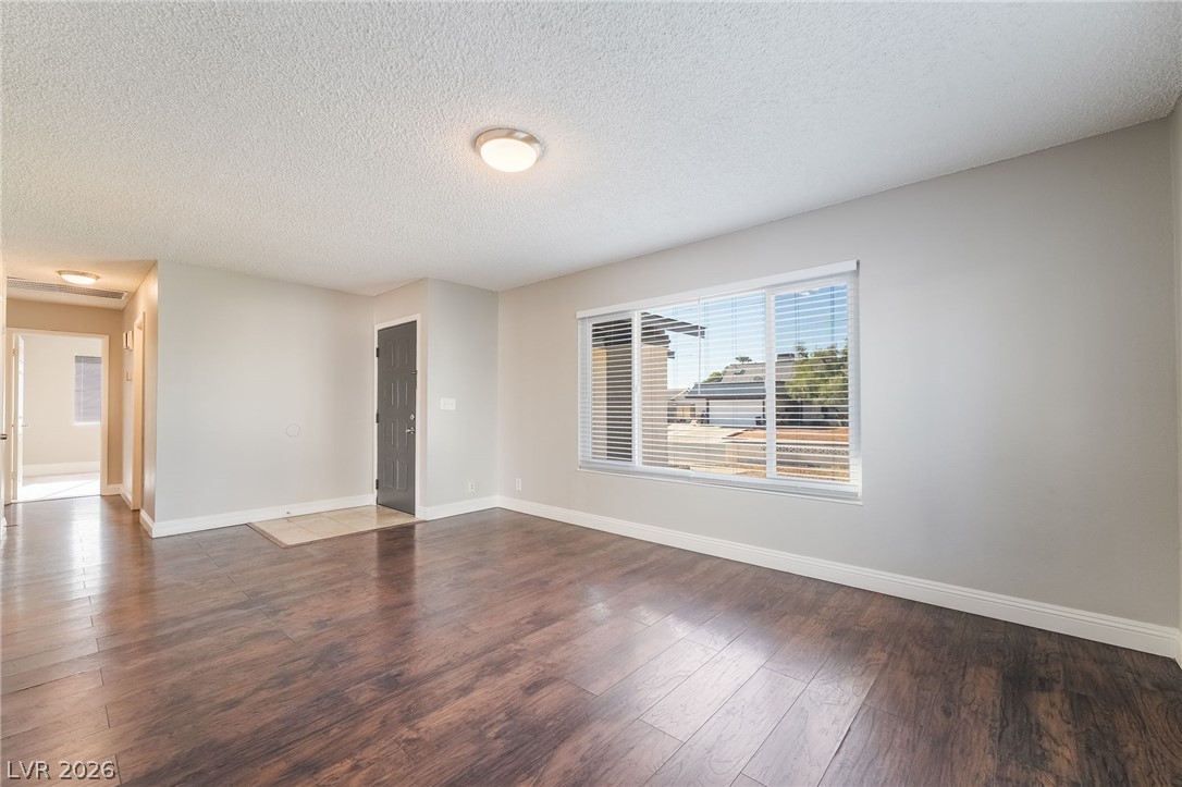7048 Grasswood Drive Las Vegas NV 89147