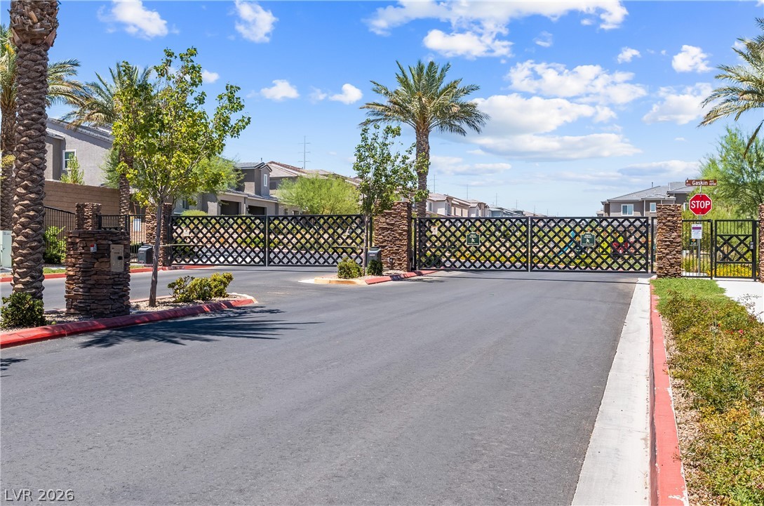 6308 Foxes Dale Street Las Vegas NV 89166
