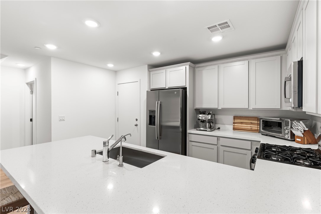 6308 Foxes Dale Street Las Vegas NV 89166