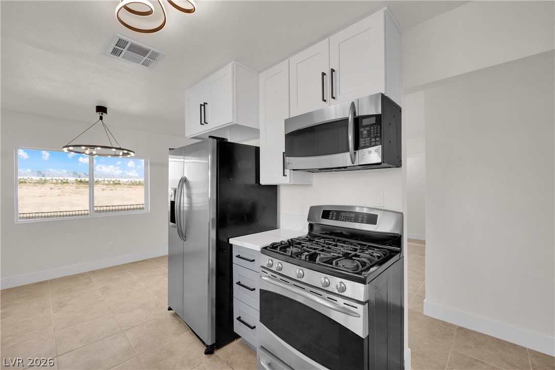 1941 West Cartier Avenue North Las Vegas NV 89032