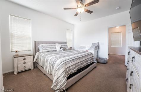 1228 Oak Village Avenue Las Vegas NV 89183